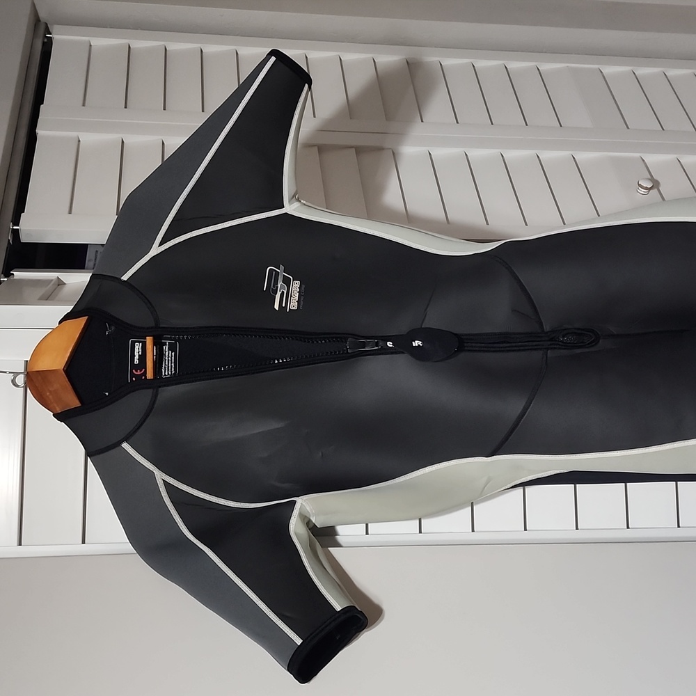 Camaro wet suit
